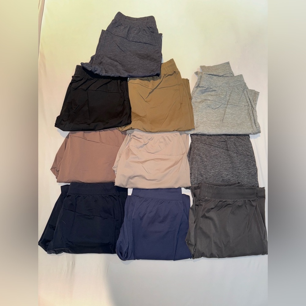 10 Uniqlo Joggers - Women’s XS